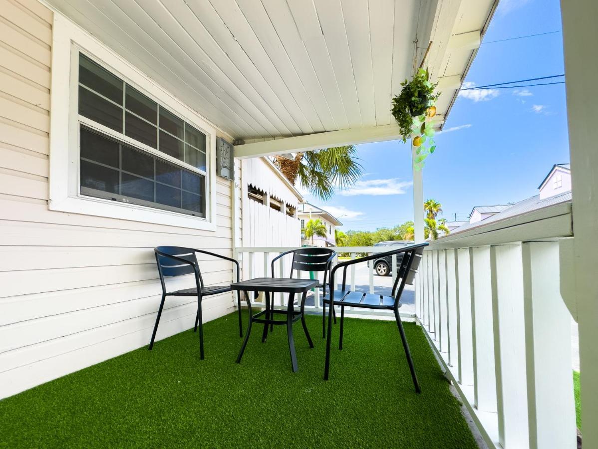 2B1B Stylish Little House W Shared Pool 511 Villa Clearwater Bagian luar foto