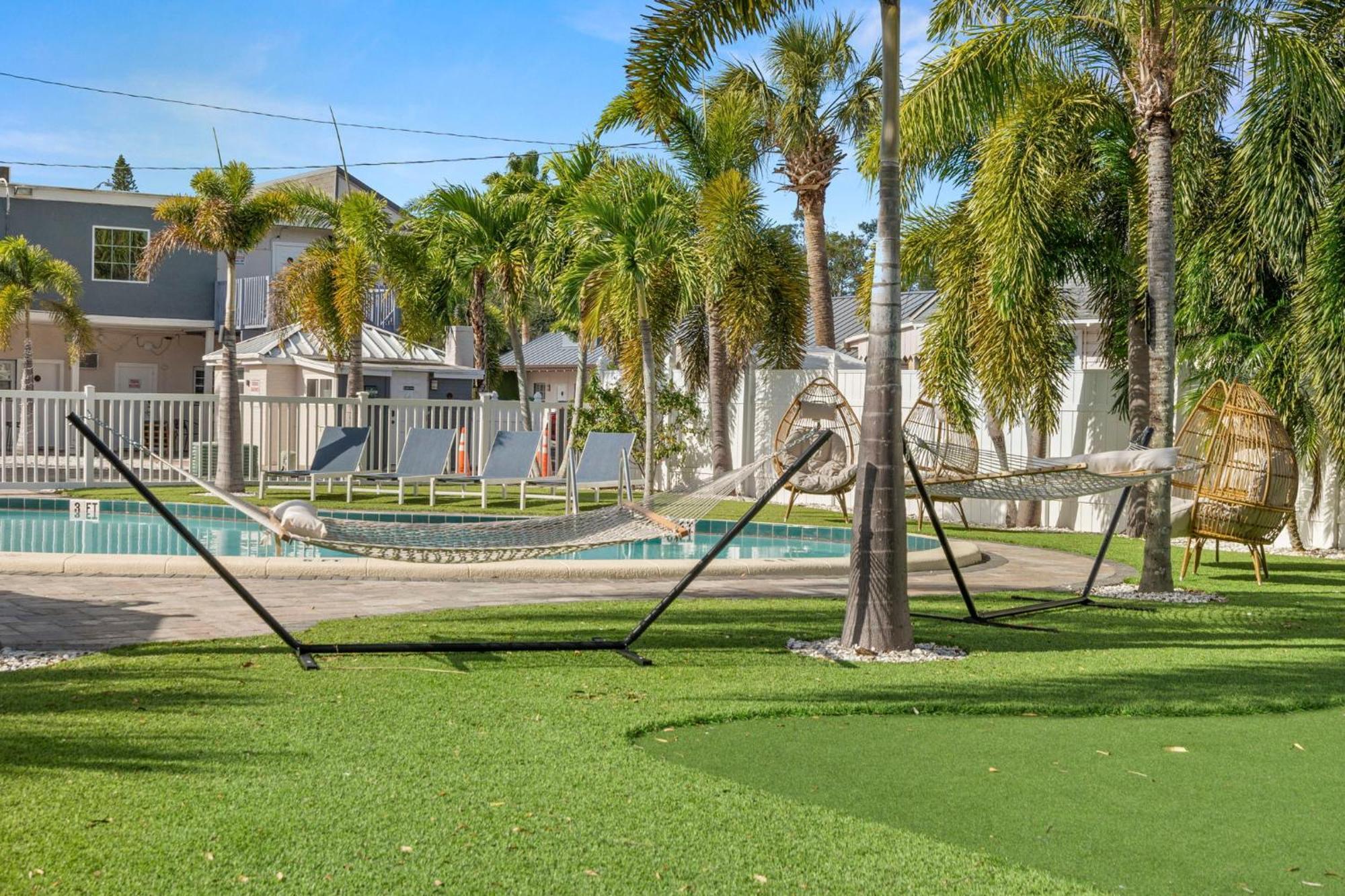 2B1B Stylish Little House W Shared Pool 511 Villa Clearwater Bagian luar foto
